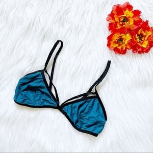 🔴4/$25 teal strappy triangle bralette